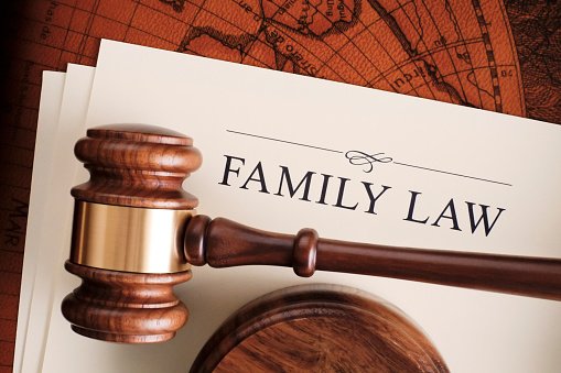 Family court deals lawyers